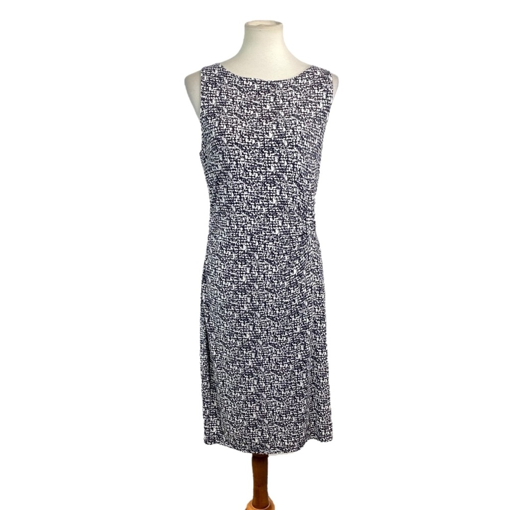 Woman’s Ann Taylor Factory stretchy black and white sleeveless dress size 10